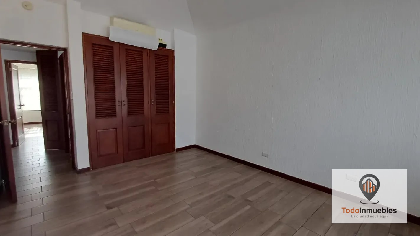 Casa Remodelada en Renta en Elgin 2 zona 13 - 10