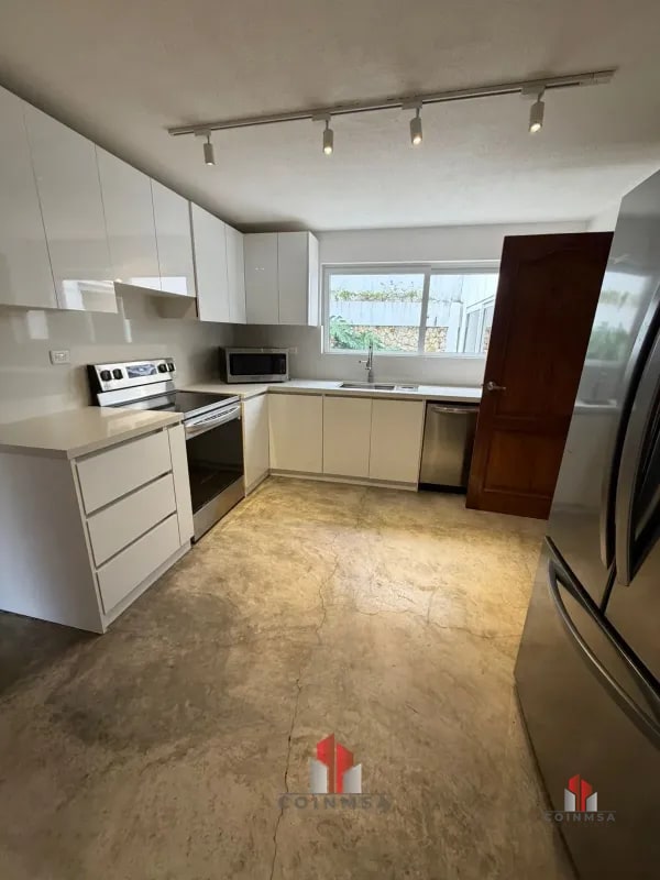Casa en renta zona 16 – La Montaña - 17