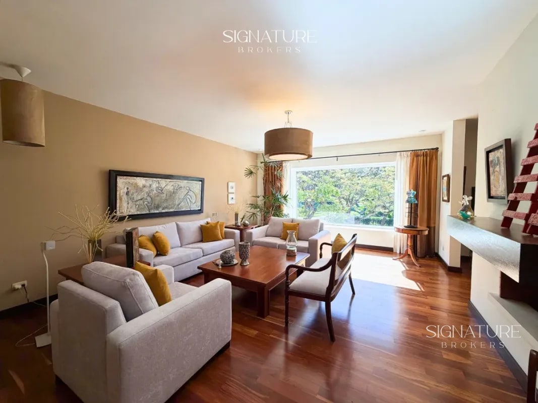 Casa en Venta - Colinas de Castel, Km. 20, Fraijanes - 1