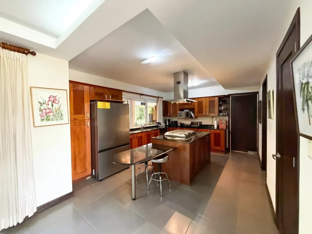 Casa en Venta - Colinas de Castel, Km. 20, Fraijanes - 7