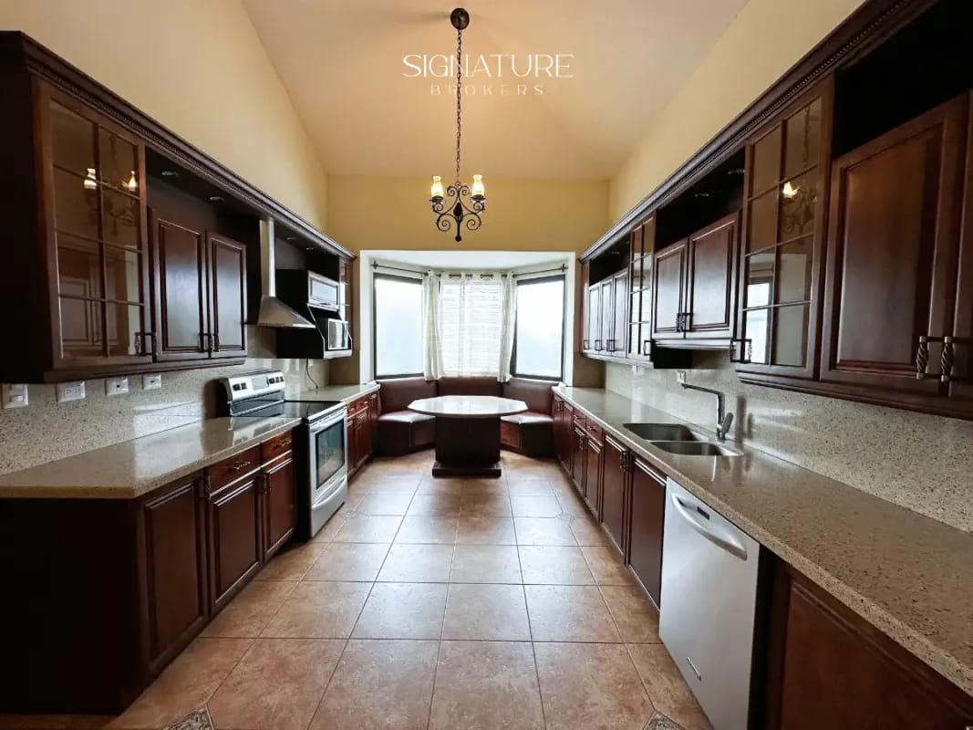 Casa en Venta - Lazos de Fraijanes, Km. 20, Fraijanes - 1