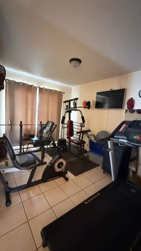 Casa en alquiler, Condominio Monte Azul 3, Zona 13 — Casa en Alquiler en Monte Azul, Zona 13, Guatemala, Ciudad — foto 3 de 12