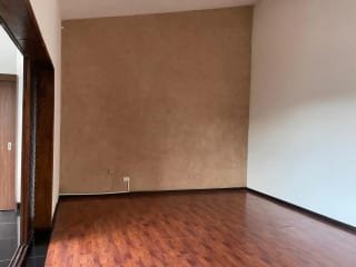 CASA EN VENTA O RENTA EN ZONA 14 EN SECTOR LA VILLA — Casa en Venta en Zona 10, Guatemala, Ciudad — miniatura 14 de 17