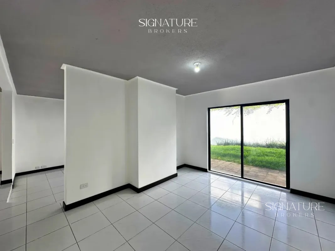 Casa en Venta – La Ensenada, Muxbal (Km 10.5 CAES) - 1