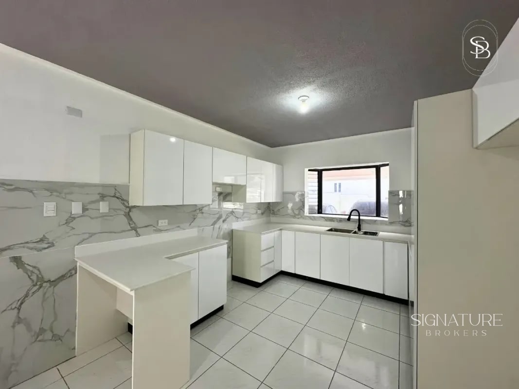 Casa en Venta – La Ensenada, Muxbal (Km 10.5 CAES) - 10