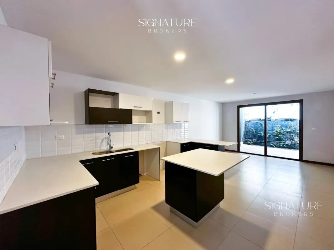 Casa en Venta - Puerta Grande, Km 14.5 CES - 1