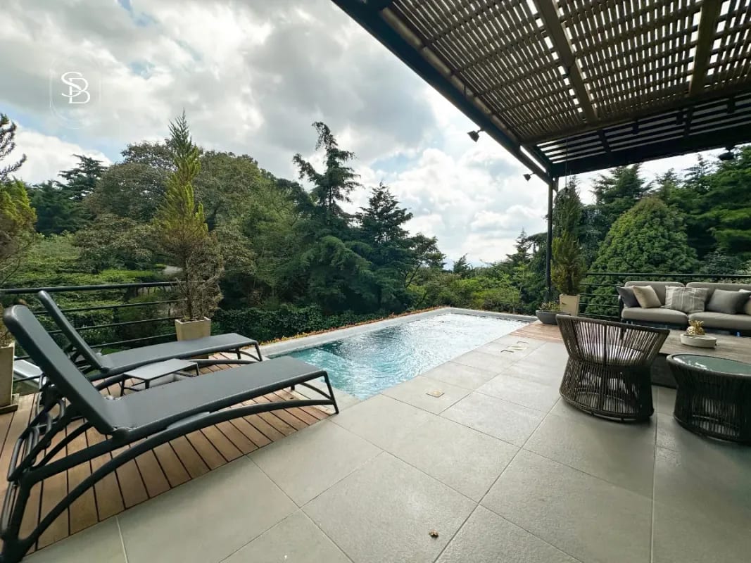 Casa en Venta - Las Tinajas, Santa Catarina Pinula. - 2